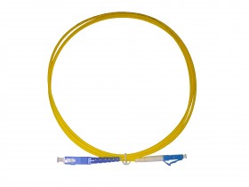 Патч-корд оптический переходной LC-SC/UPC SM Simplex 3.0мм 9/125, 1.5м, LSZH